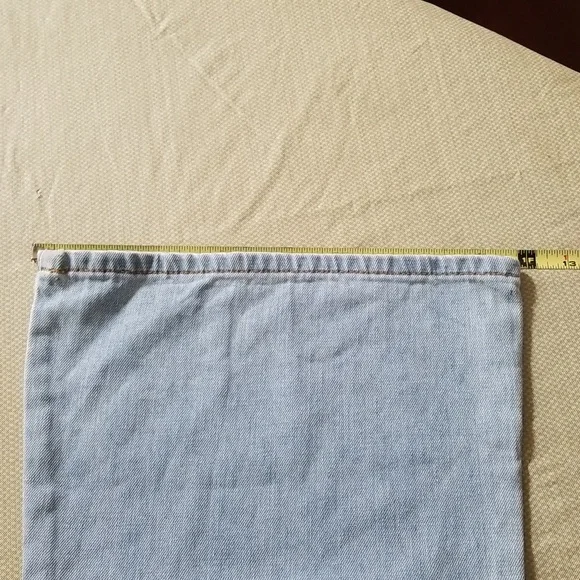 💙 Billabong Bellbottom Jeans 💙 - Picture 3 of 8